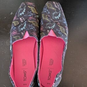 TOMS Women's Black Flats with Colorful Dinosaur Pattern